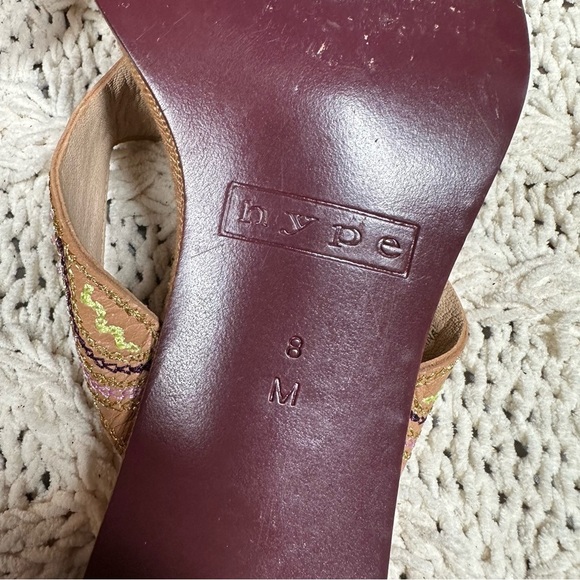 VTG Hype Embroidered Chunky Block Heel Square Toe Embroidered Thong Sandal SZ 8 - Picture 11 of 14